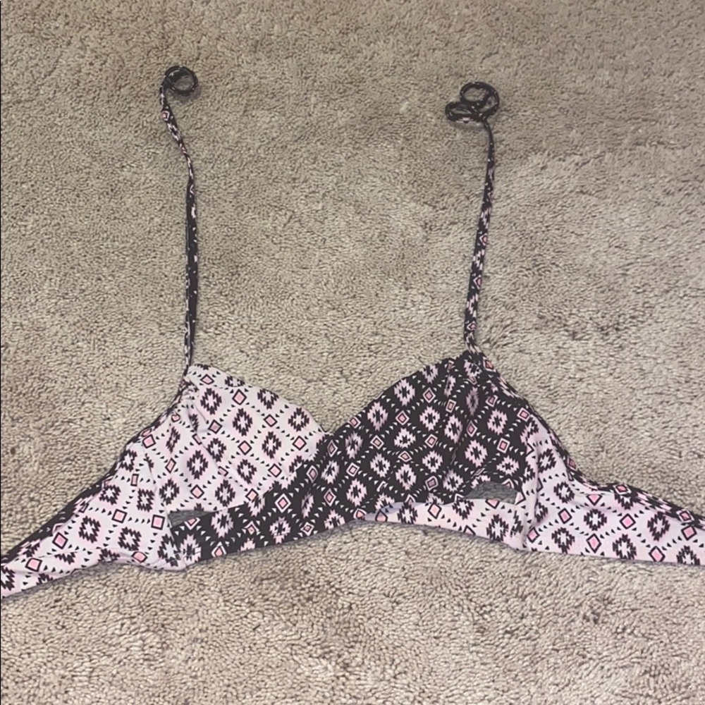 swim top